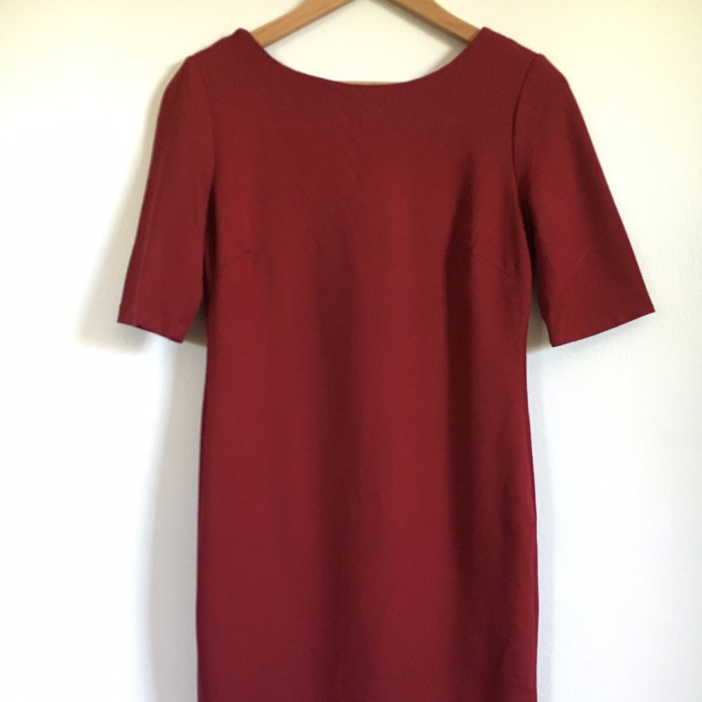 Short Sleeve Knee Length Red/Maroon Dress